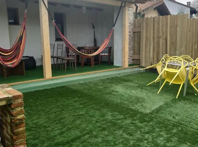 Jardines De Llanes *